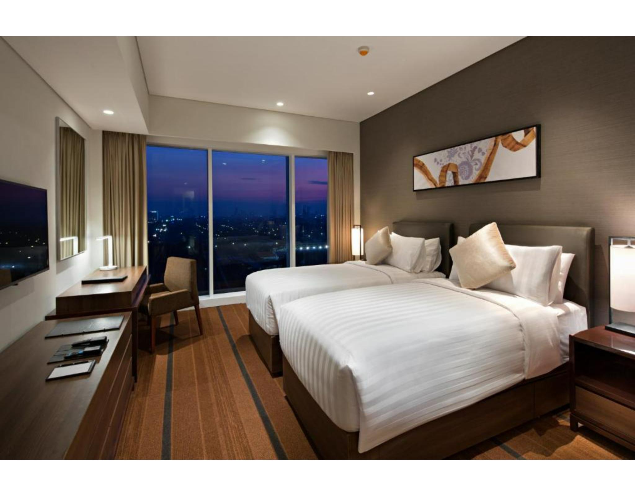 Oakwood Hotel & Residence Surabaya Exterior foto