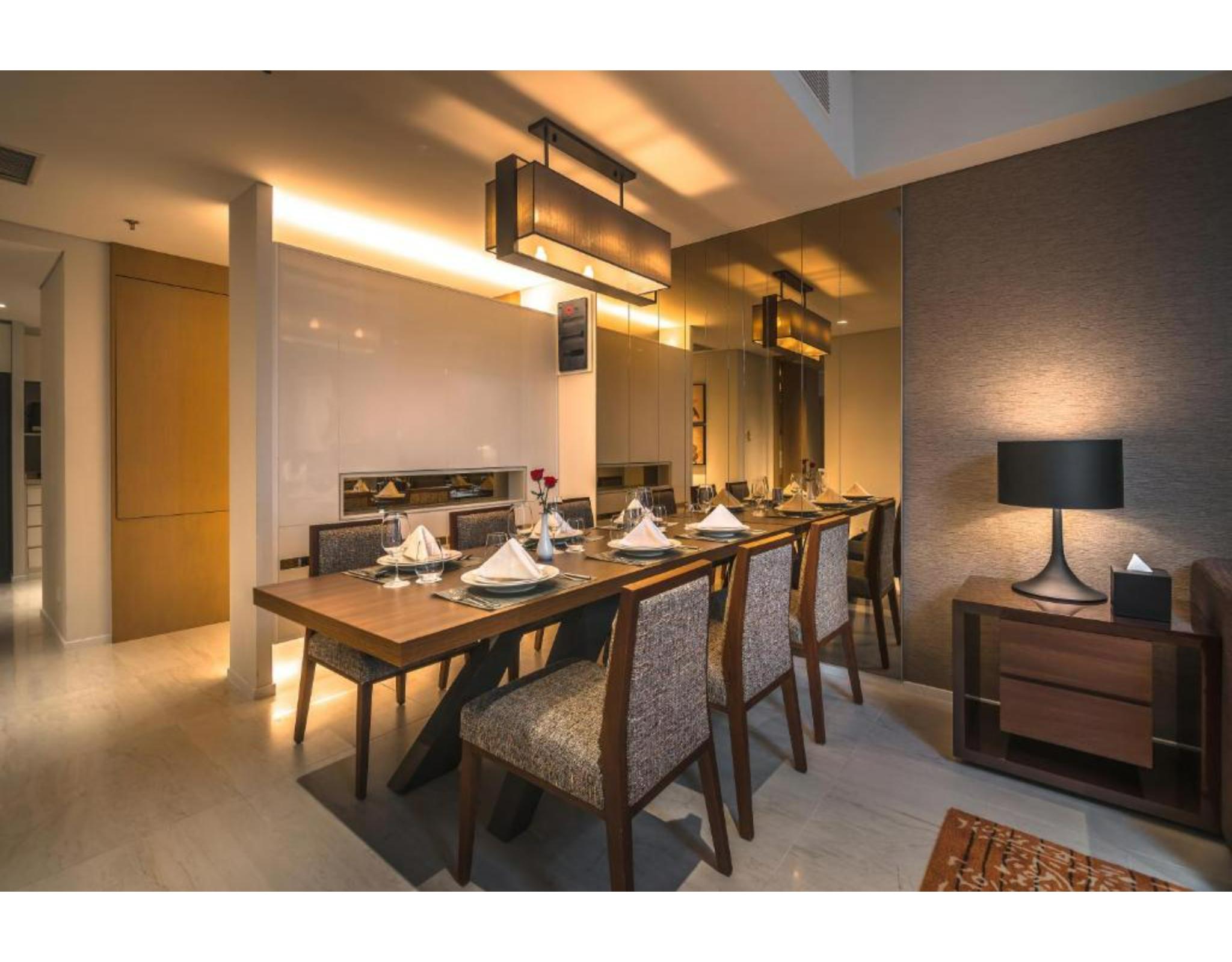 Oakwood Hotel & Residence Surabaya Exterior foto